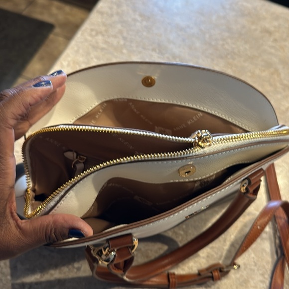 Anne Klein Alma Type bag with Crossbody Strap and Handles - Picture 7 of 10